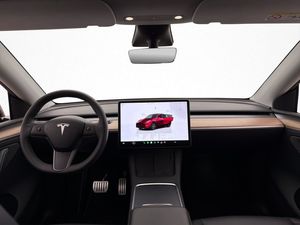 Tesla Model Y bild 16