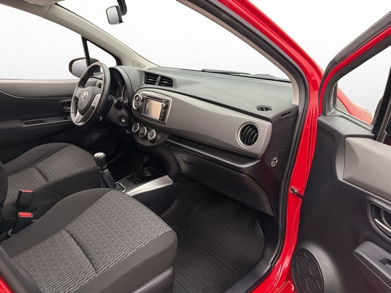 Toyota Yaris bild 15