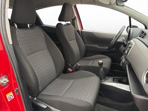 Toyota Yaris bild 14