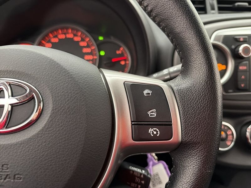 Toyota Yaris bild 23