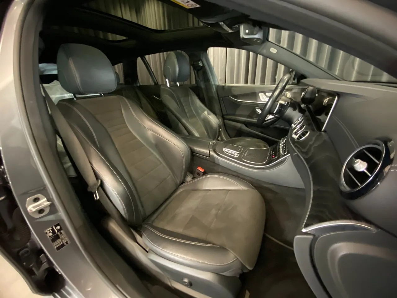 Mercedes E300 bild 8