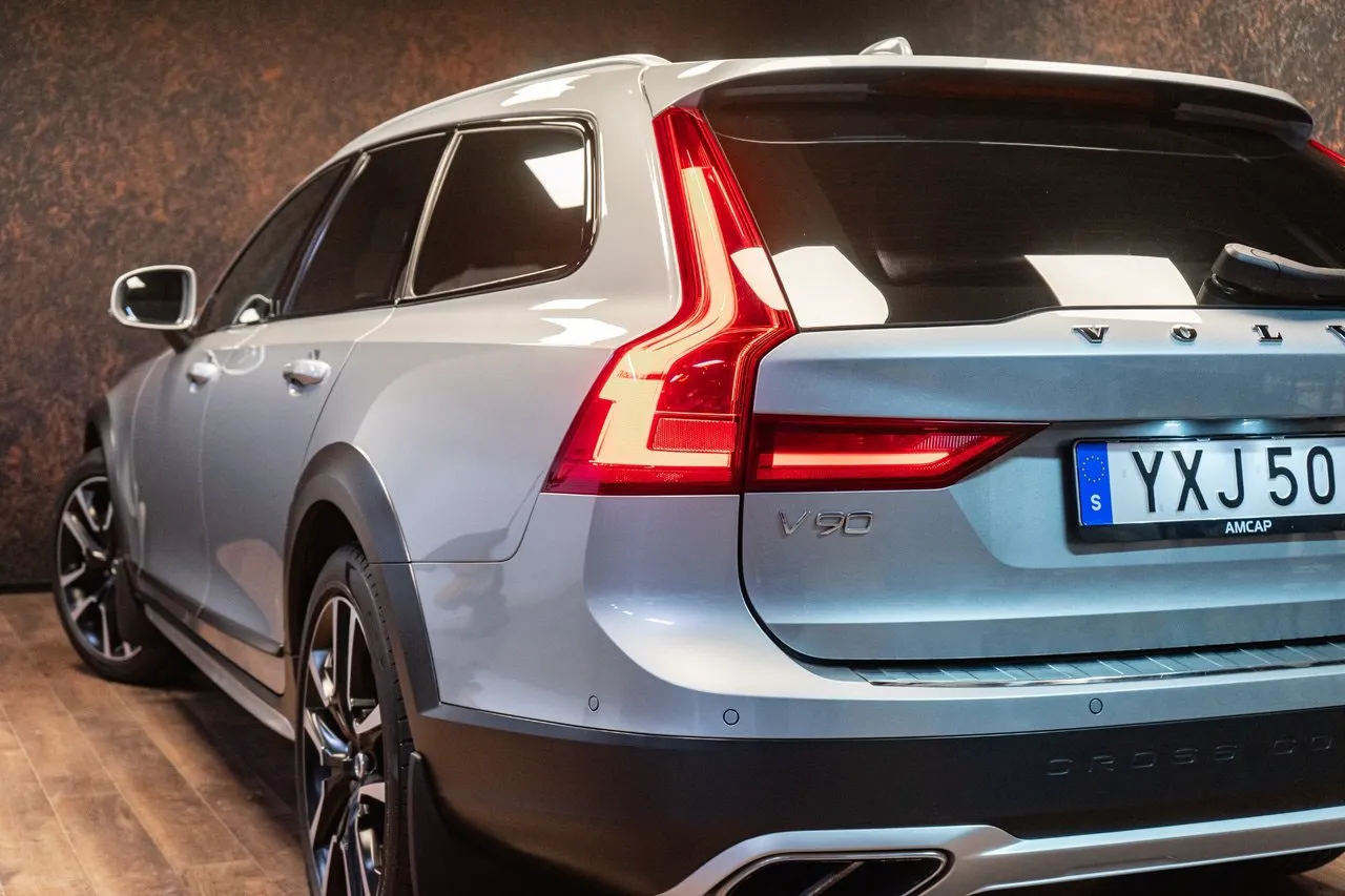 Volvo V90 bild 8