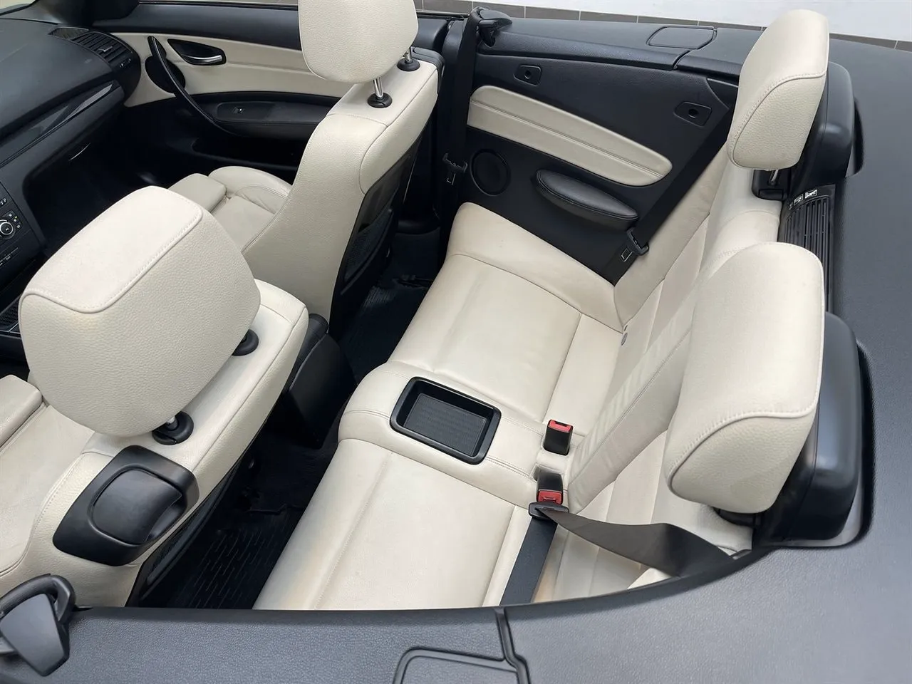 BMW 118 bild 10