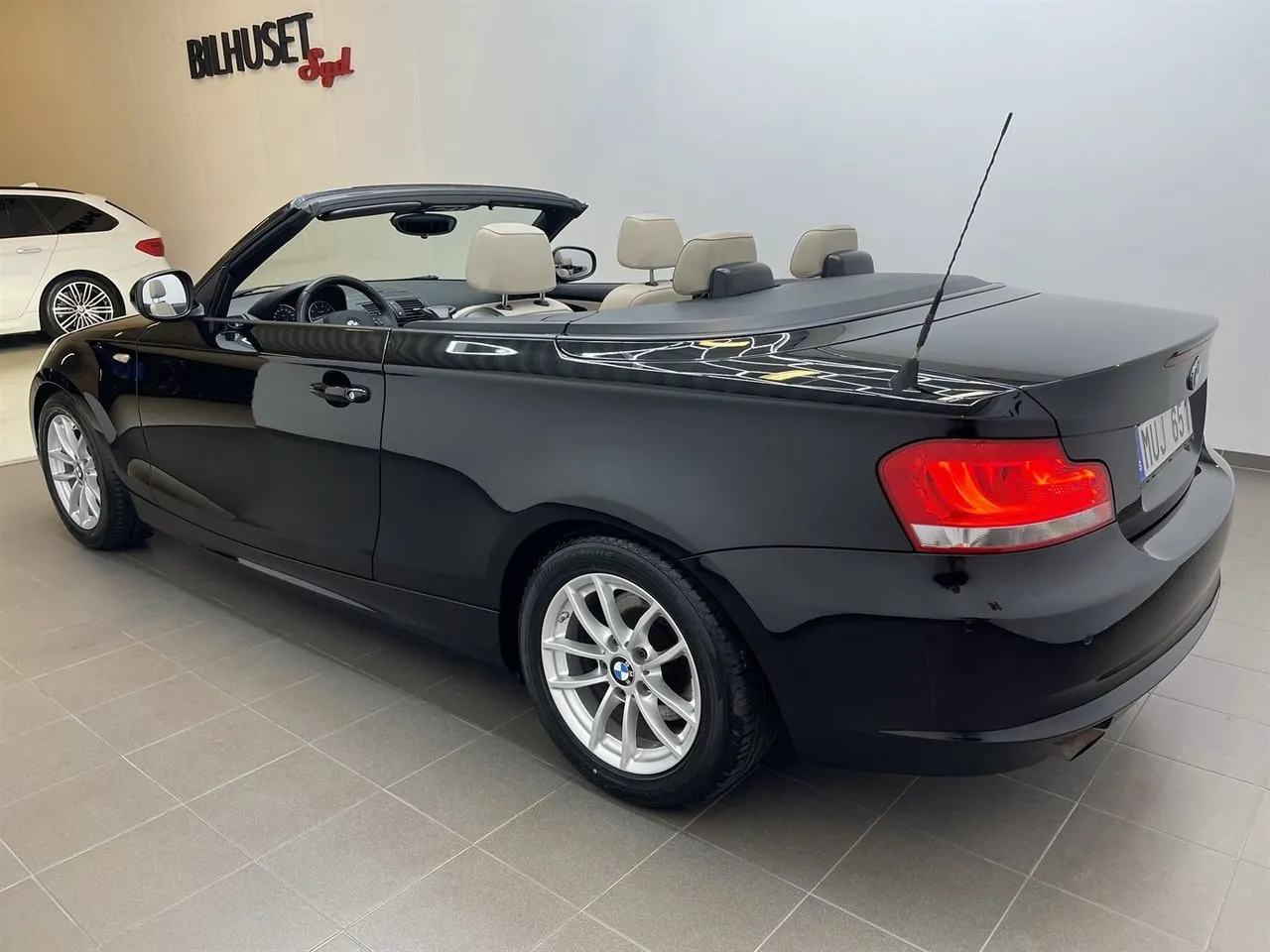 BMW 118 bild 4