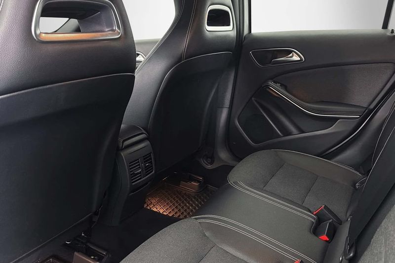 Mercedes A200 bild 13