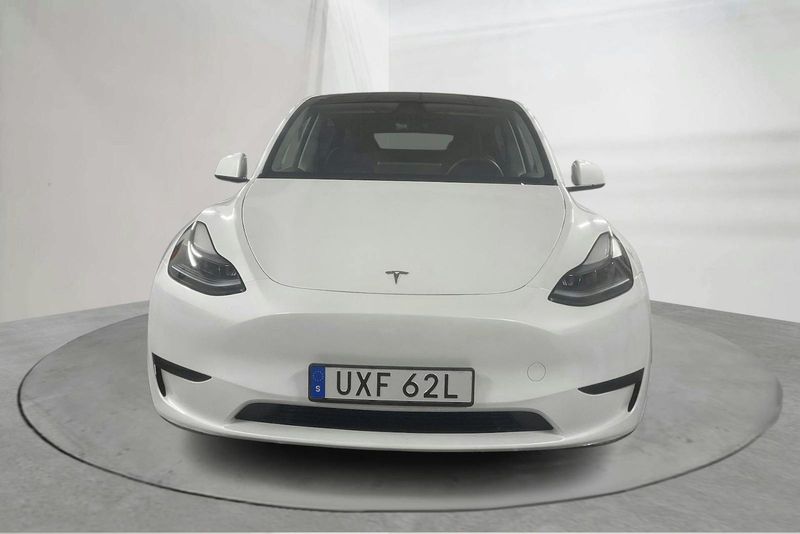 Tesla Model Y bild 4