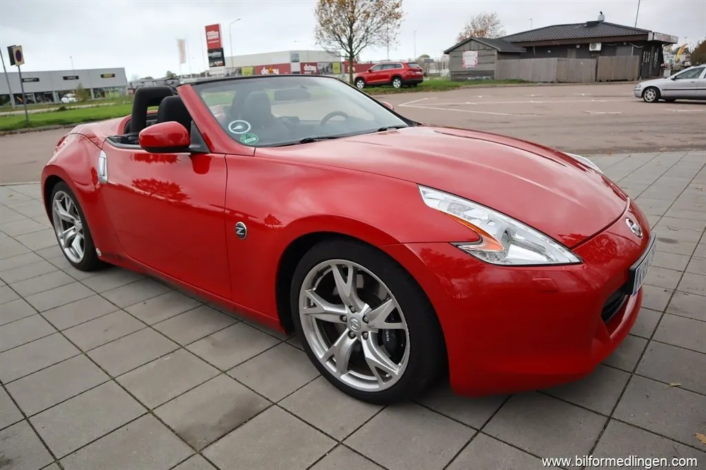 NISSAN 370Z ROADSTER 3.7 V6 328 CH – CABRIOLET – BOÎTE MANUELLE – 85 550 KM