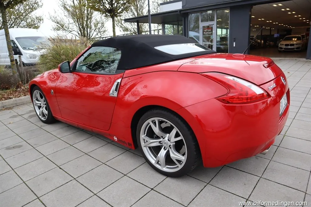NISSAN 370Z ROADSTER 3.7 V6 328 CH – CABRIOLET – BOÎTE MANUELLE – 85 550 KM
