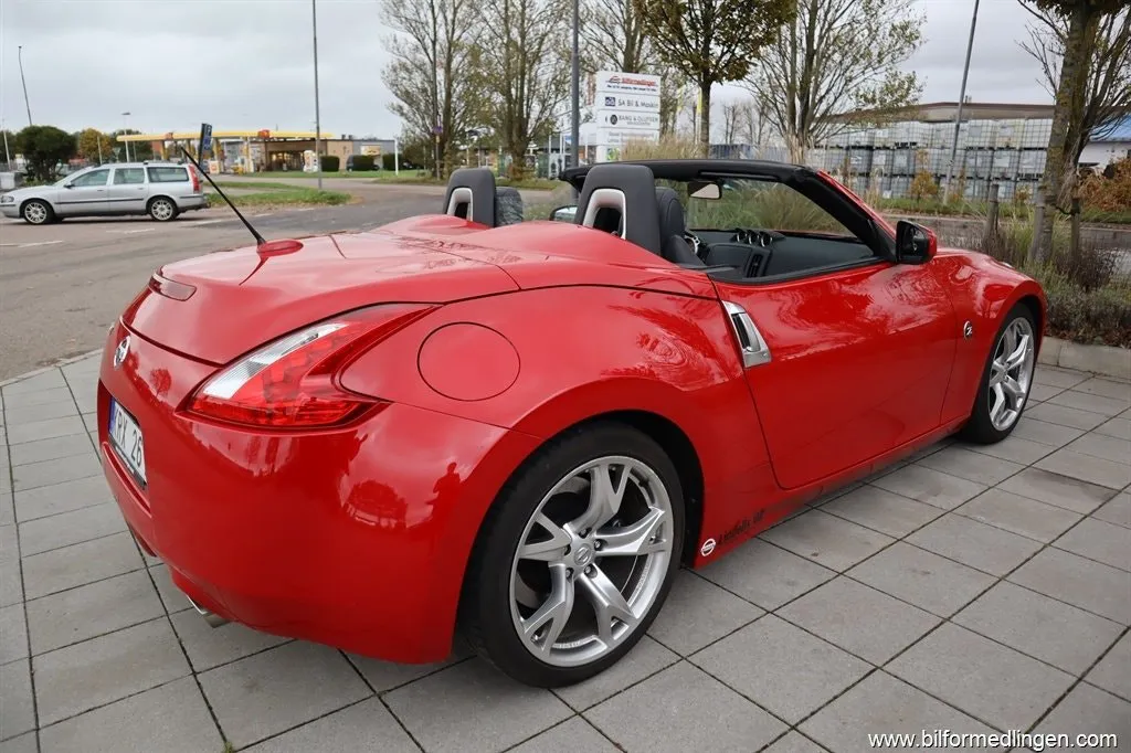 NISSAN 370Z ROADSTER 3.7 V6 328 CH – CABRIOLET – BOÎTE MANUELLE – 85 550 KM