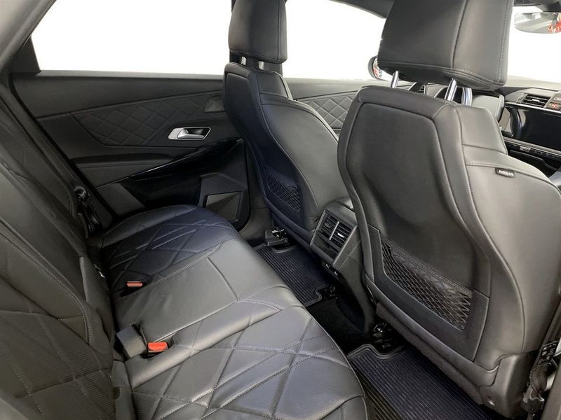DS 7 Crossback bild 16