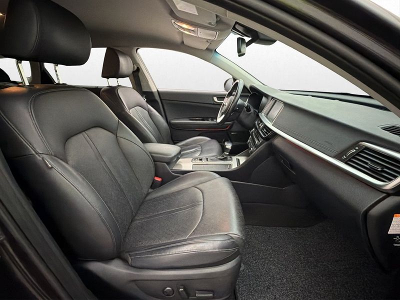 Kia Optima bild 27
