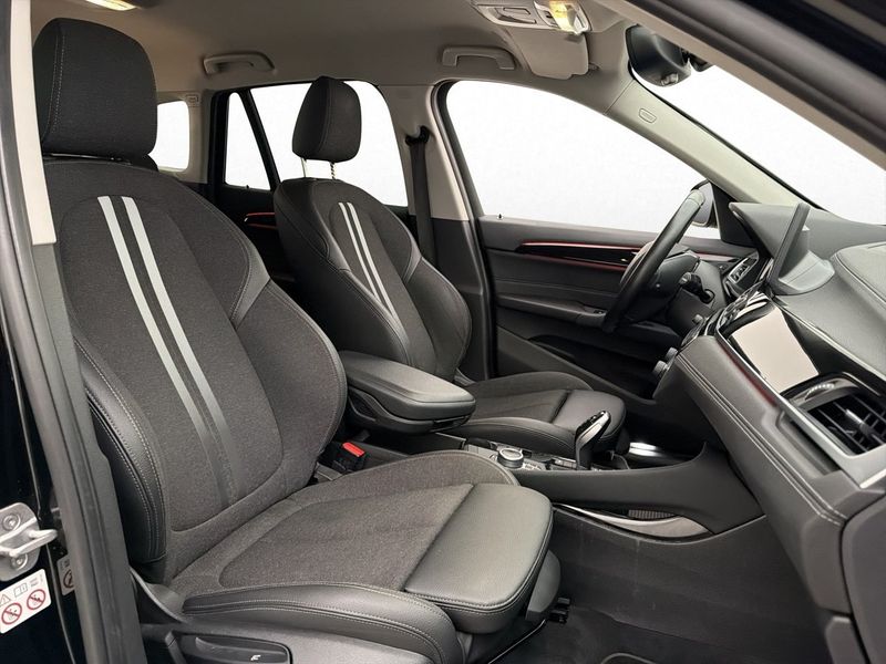 BMW X1 bild 24