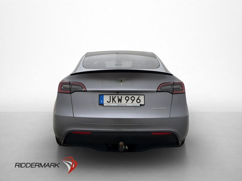 Tesla Model Y bild 8