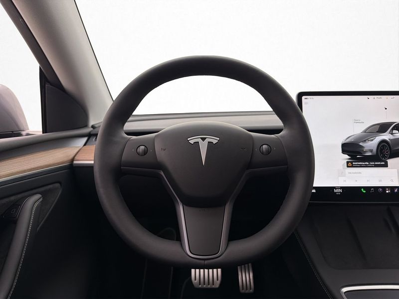 Tesla Model Y bild 15