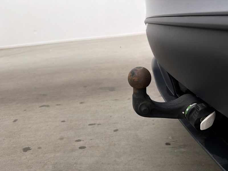 Tesla Model Y bild 11