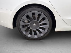 Tesla Model 3 bild 34