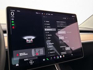 Tesla Model 3 bild 22