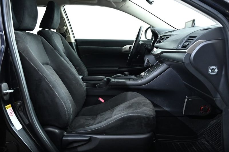 Lexus CT bild 20