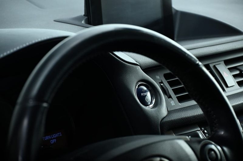 Lexus CT bild 16