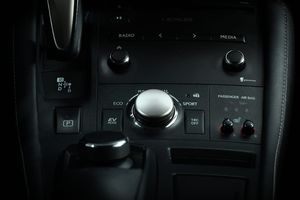 Lexus CT bild 19