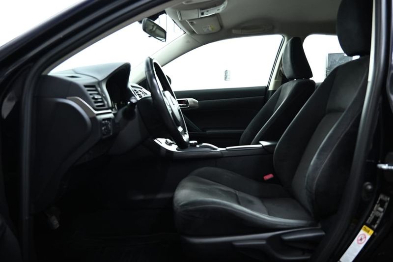 Lexus CT bild 13