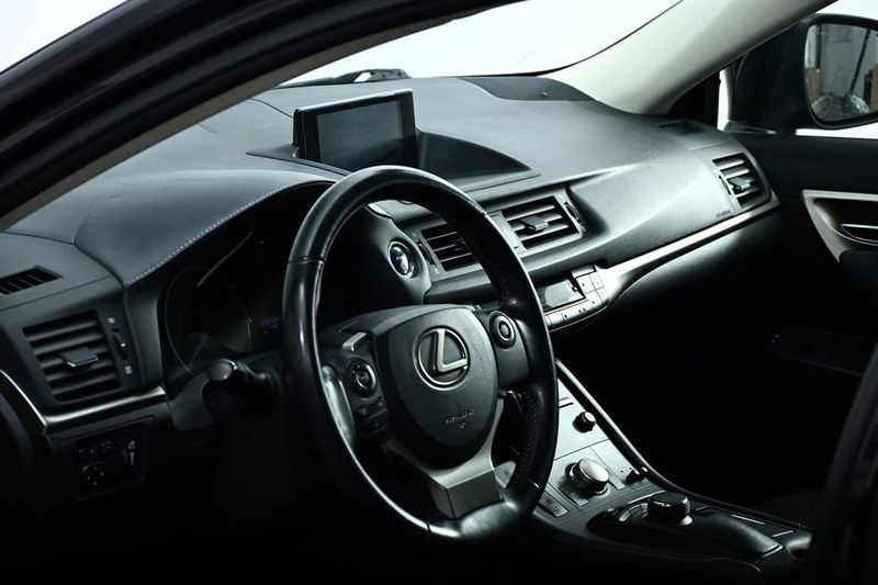 Lexus CT bild 15