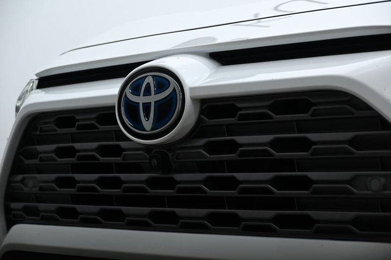 Toyota RAV4 bild 4
