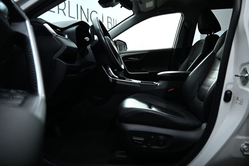 Toyota RAV4 bild 11