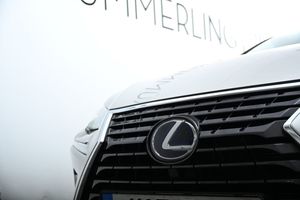 Lexus NX bild 4