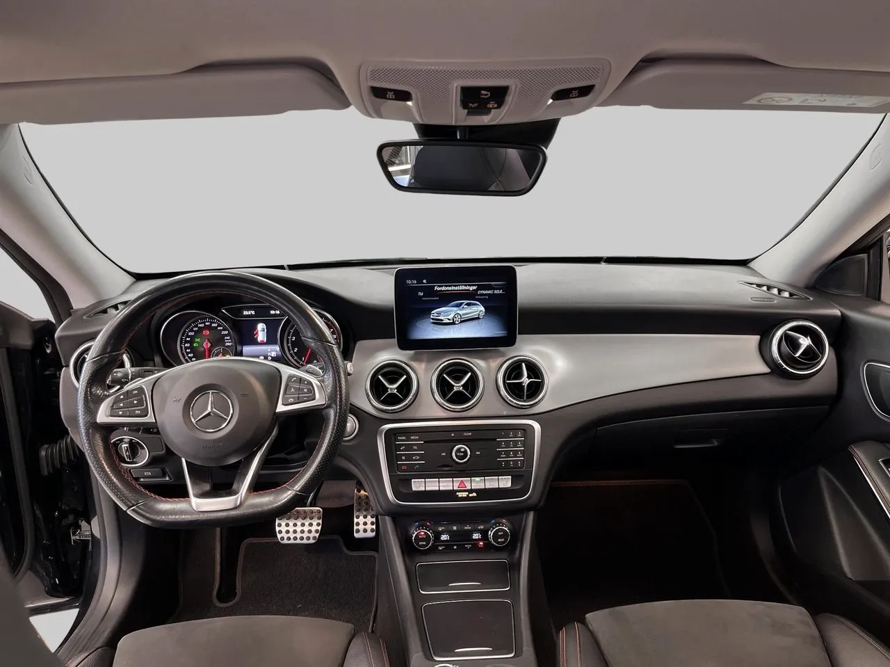 Mercedes CLA180 bild 7