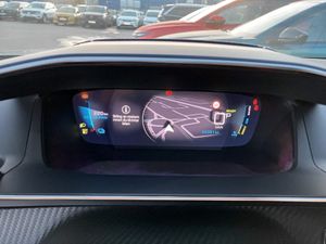 Peugeot e-2008 bild 8