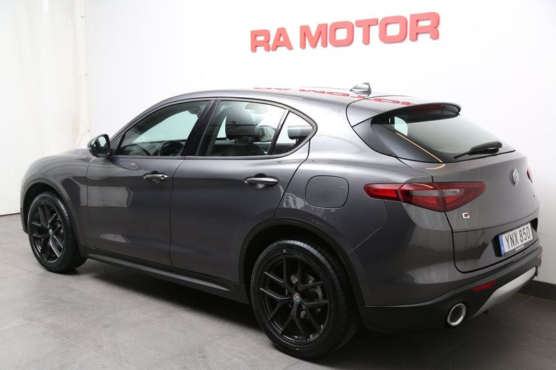 Alfa Romeo Stelvio bild 4