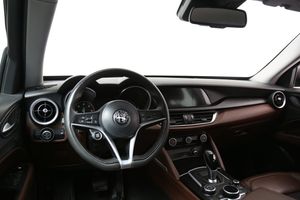 Alfa Romeo Stelvio bild 15
