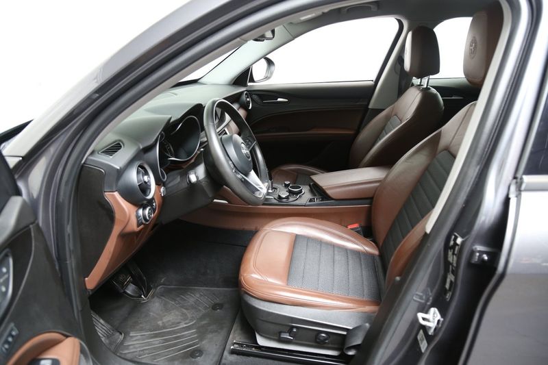 Alfa Romeo Stelvio bild 10