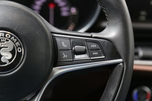 Alfa Romeo Stelvio bild 18
