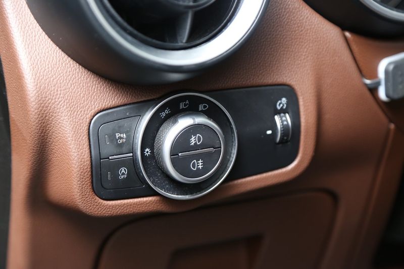 Alfa Romeo Stelvio bild 14