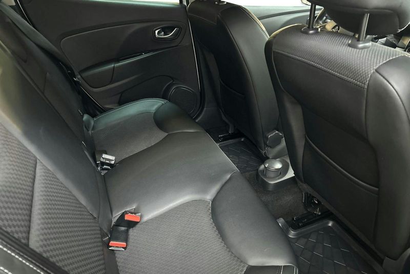 Renault Clio bild 8