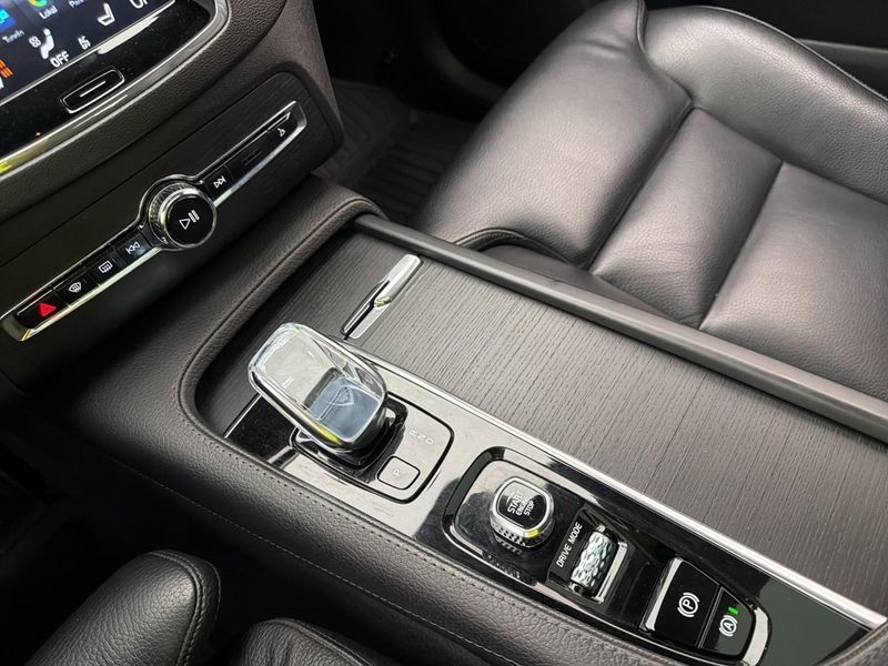 Volvo XC90 bild 36