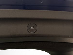 Tesla Model Y bild 12