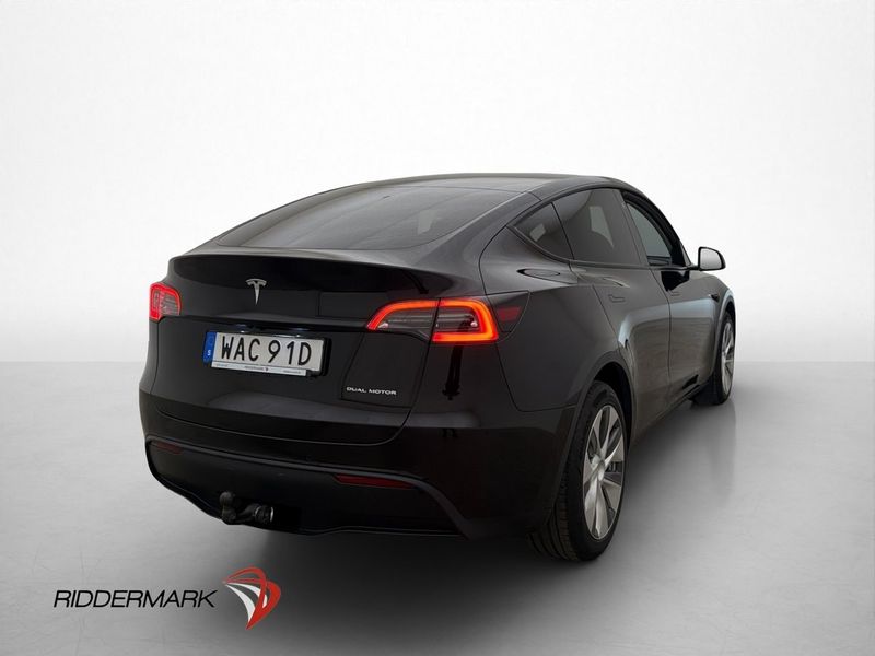 Tesla Model Y bild 8