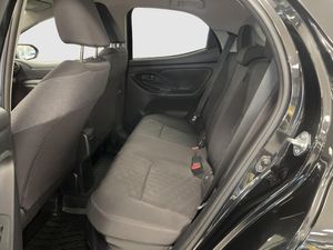 Toyota Yaris bild 8