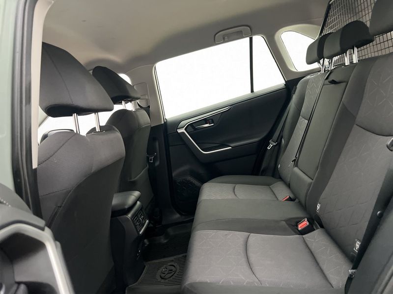 Toyota RAV4 bild 27