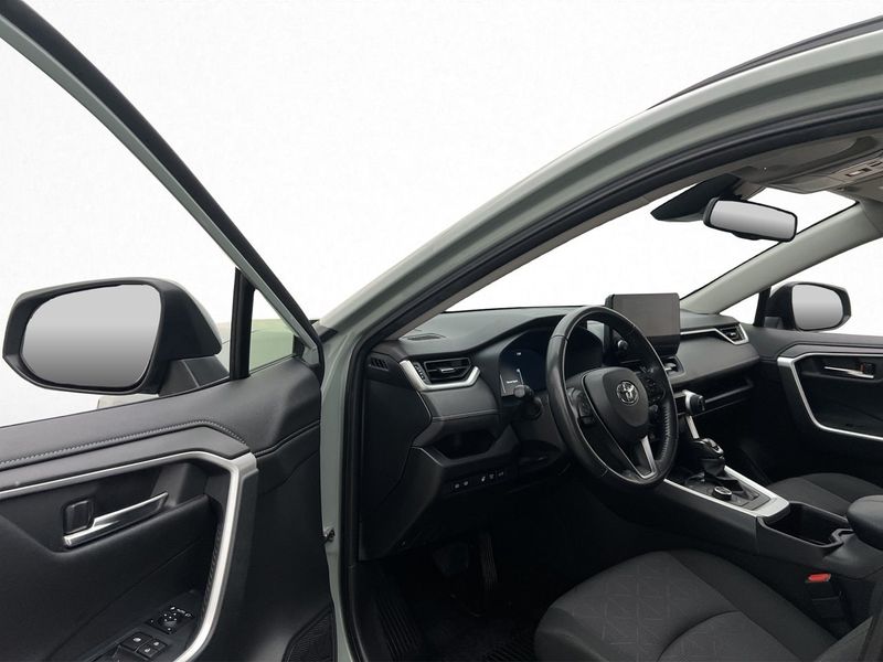 Toyota RAV4 bild 11