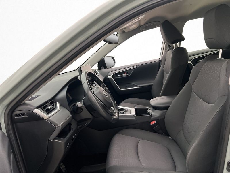 Toyota RAV4 bild 12