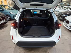 Toyota Yaris Cross bild 12