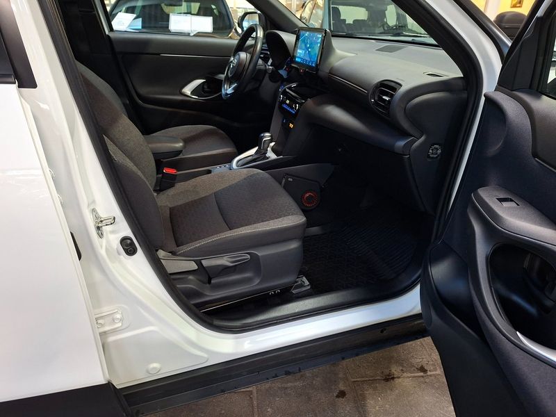 Toyota Yaris Cross bild 6