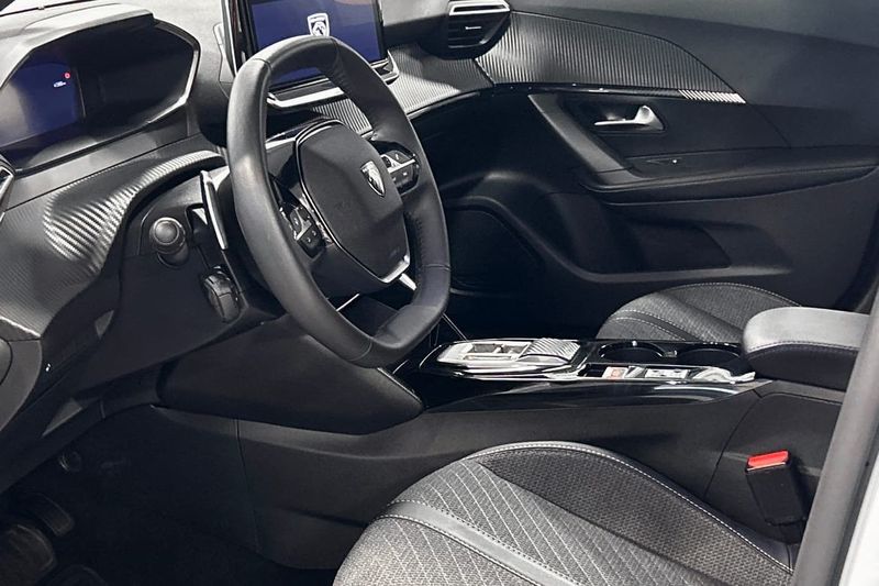 Peugeot 2008 bild 5