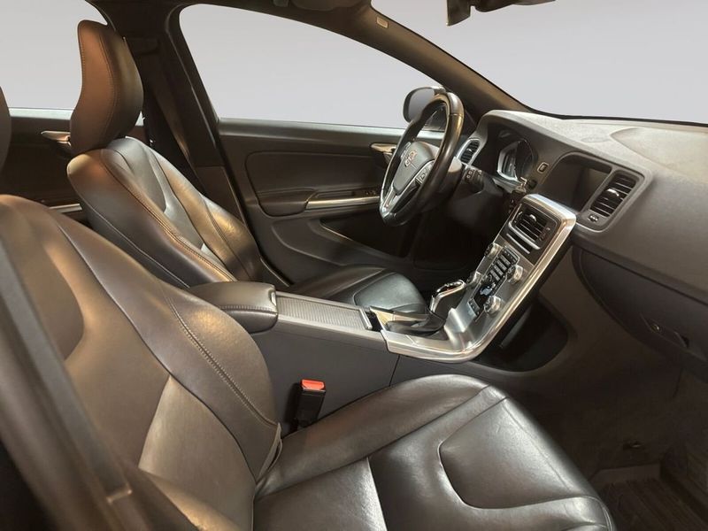 Volvo V60 bild 11