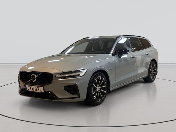 Volvo V60 T6 Plus Dark Nordic Edition - 2025