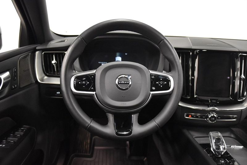 Volvo XC60 bild 2